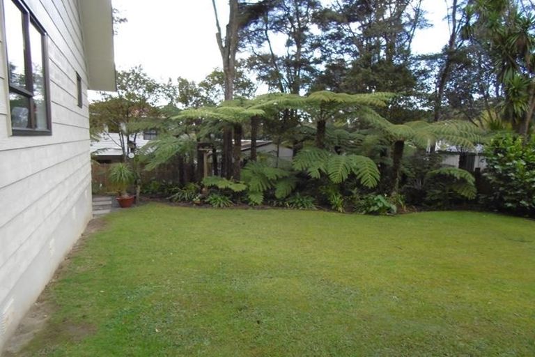 Photo of property in 42 Wirihana Road, Titirangi, Auckland, 0604