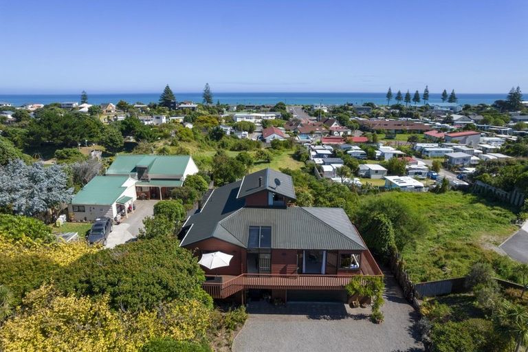 Photo of property in 44c Tasman Road, Otaki Beach, Otaki, 5512
