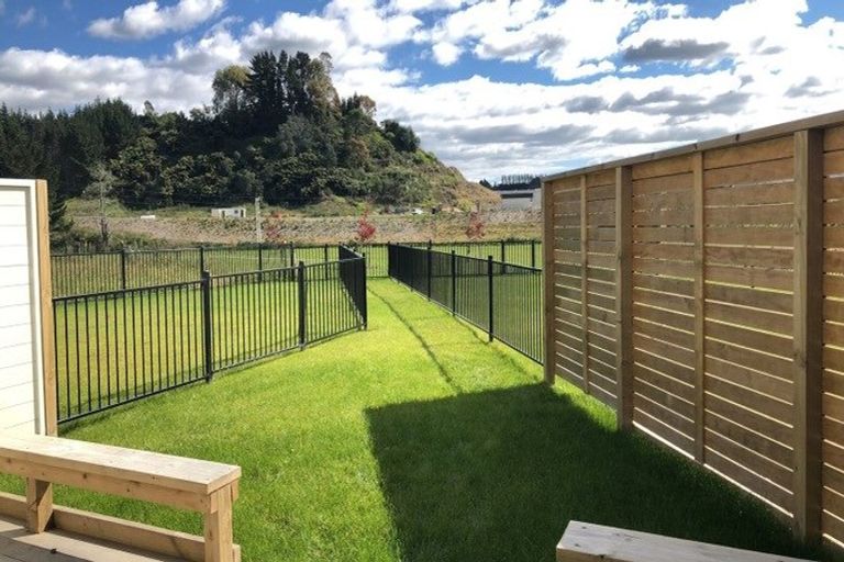 Photo of property in 101a Awataha Crescent, Pyes Pa, Tauranga, 3110