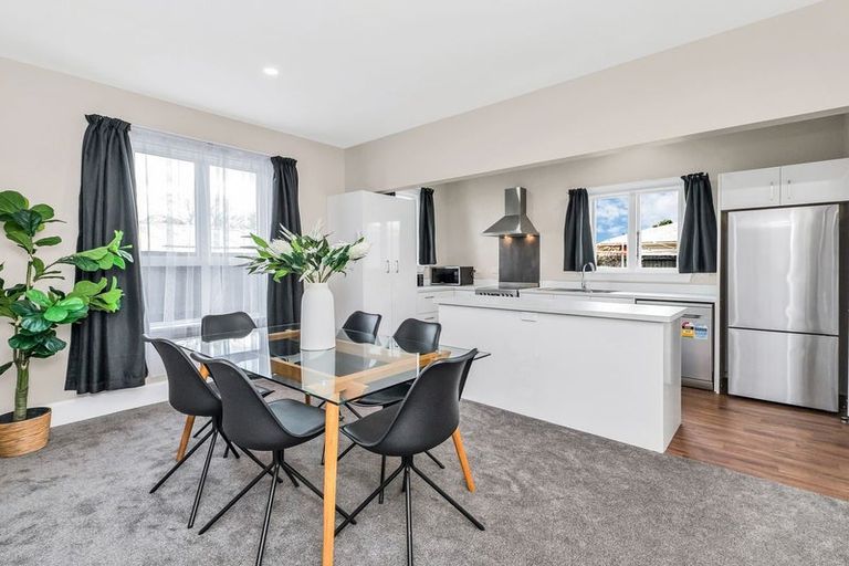 Photo of property in 15 Fulham Street, Islington, Christchurch, 8042