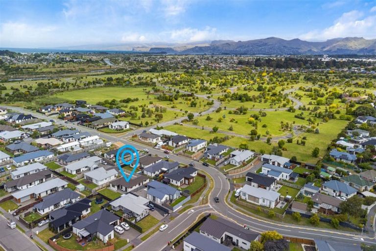 Photo of property in 10 Kingsbridge West, Burwood, Christchurch, 8083