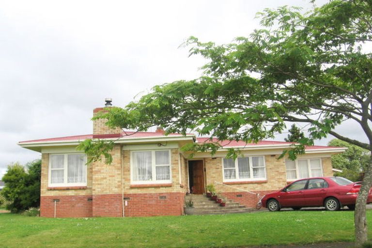 Photo of property in 6 Coronation Avenue, Pukekohe, 2120