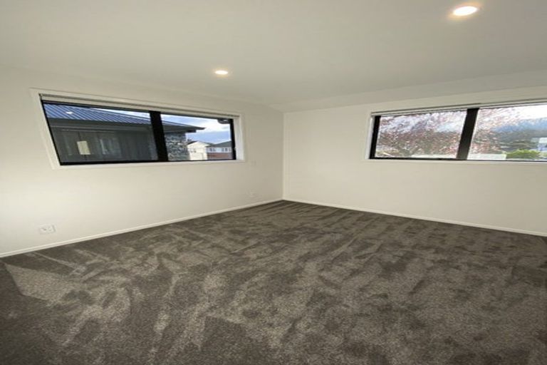 Photo of property in 6/7 Milne Crescent, Taita, Lower Hutt, 5011