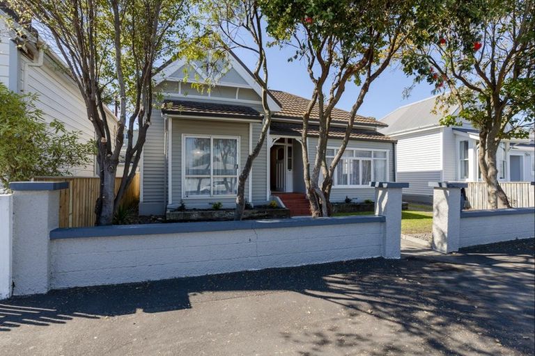 Photo of property in 86 Mcgrath Street, Napier South, Napier, 4110