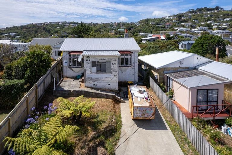 Photo of property in 4 Middleton Road, Johnsonville, Wellington, 6037