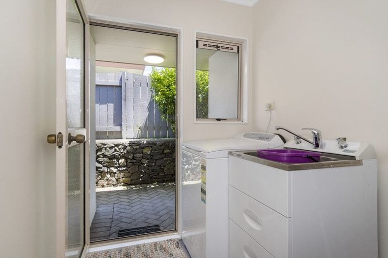 Photo of property in 14 Ninth Avenue, Tauranga, 3110