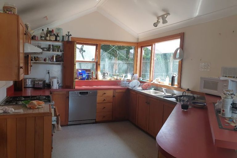 Photo of property in 25 Central Terrace, Kelburn, Wellington, 6012