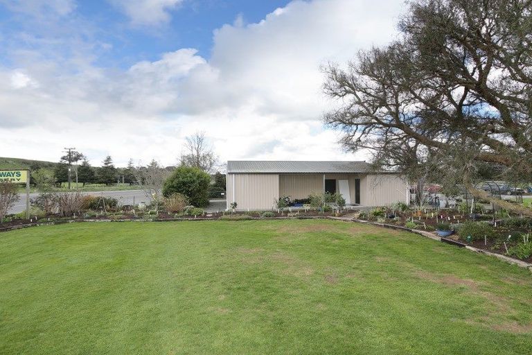Photo of property in 4726 State Highway 1, Hunterville, 4785