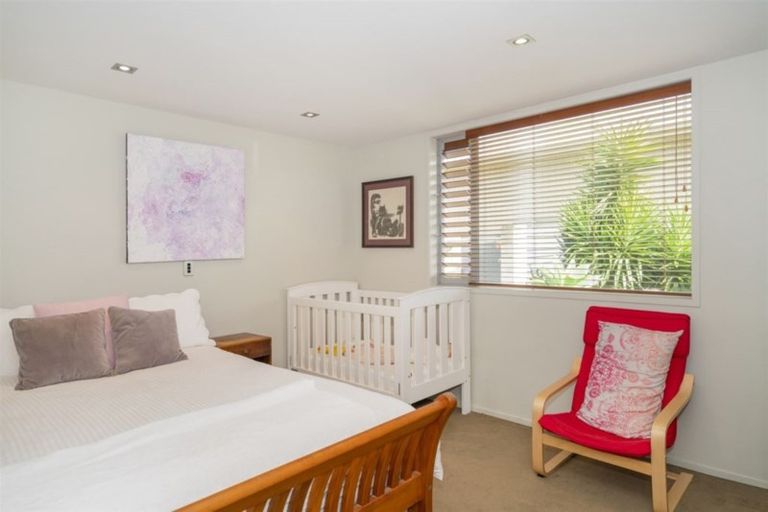 Photo of property in 20 Pacific Place, Whitianga, 3510