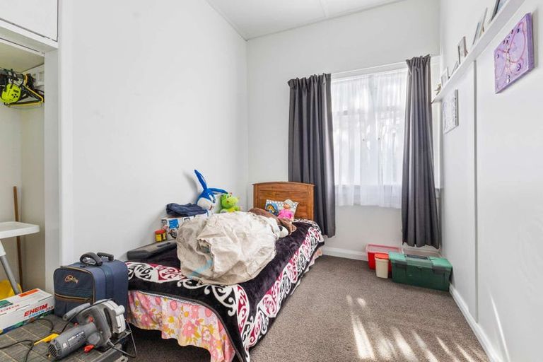 Photo of property in 4 Preston Street, Eltham, 4322