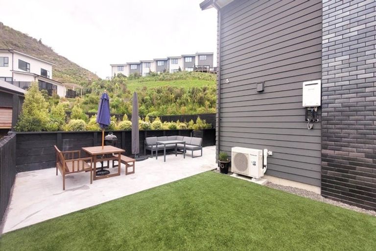 Photo of property in 3 Holystone Road, Whitby, Porirua, 5024