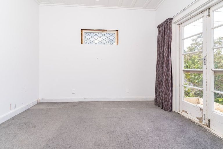 Photo of property in 32 Neidpath Road, Mornington, Dunedin, 9011