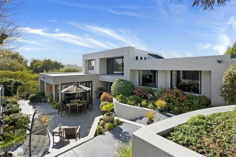 Photo of property in 5 Willow Dell, Westmorland, Christchurch, 8025