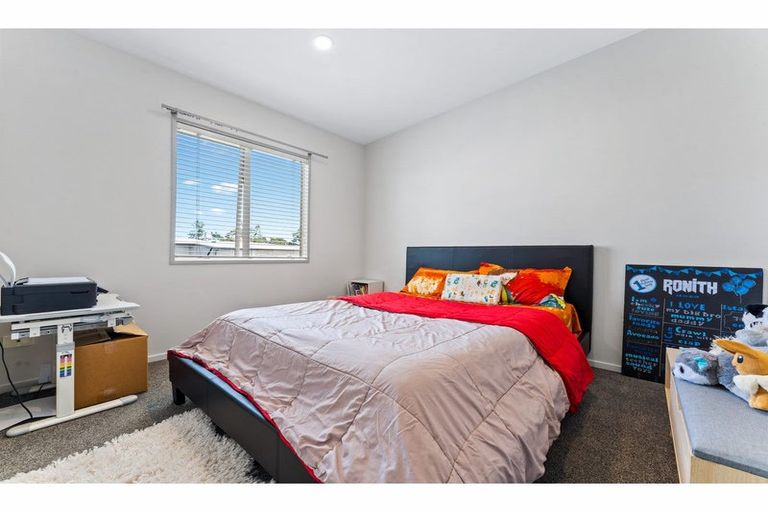 Photo of property in 9/206 Manuka Road, Bayview, Auckland, 0629
