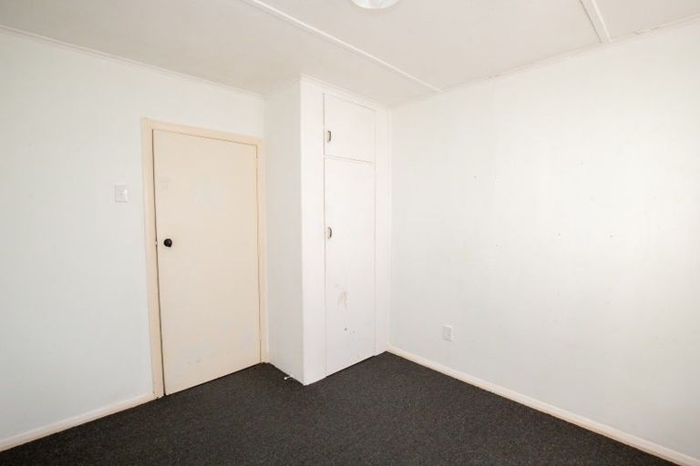 Photo of property in 11 Hayward Road, Ngatea, 3503