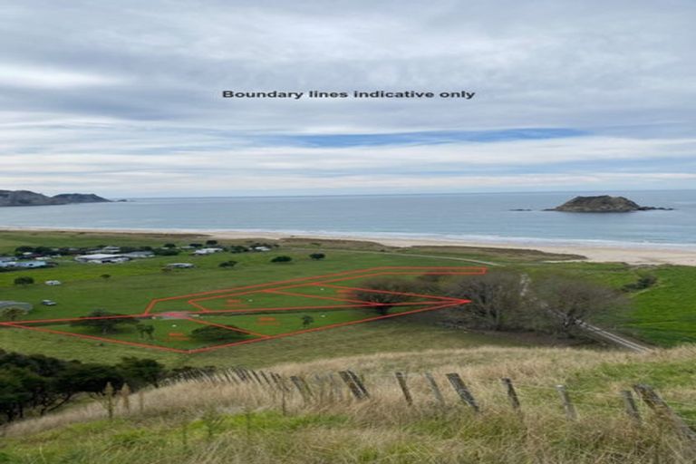 Photo of property in 1447 Anaura Road, Anaura Bay, Tokomaru Bay, 4079