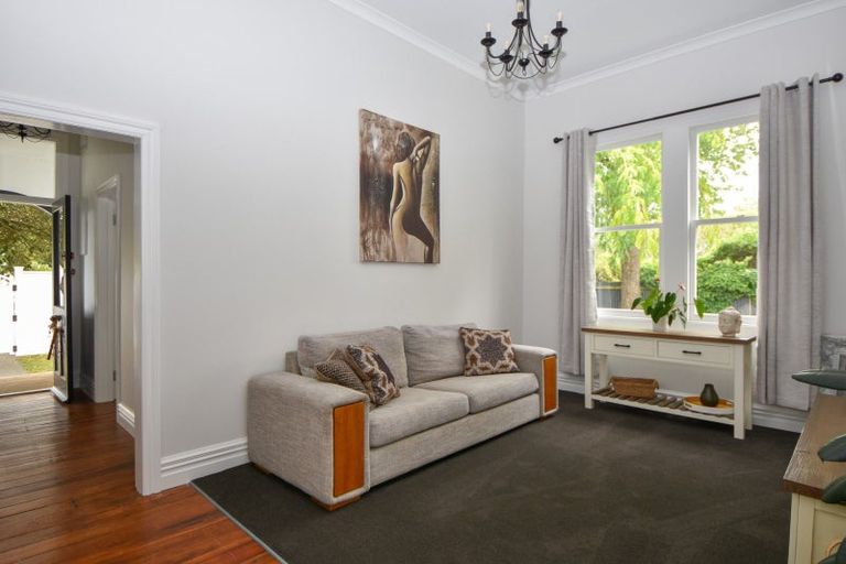 Photo of property in 20 Main Street, Greytown, 5712