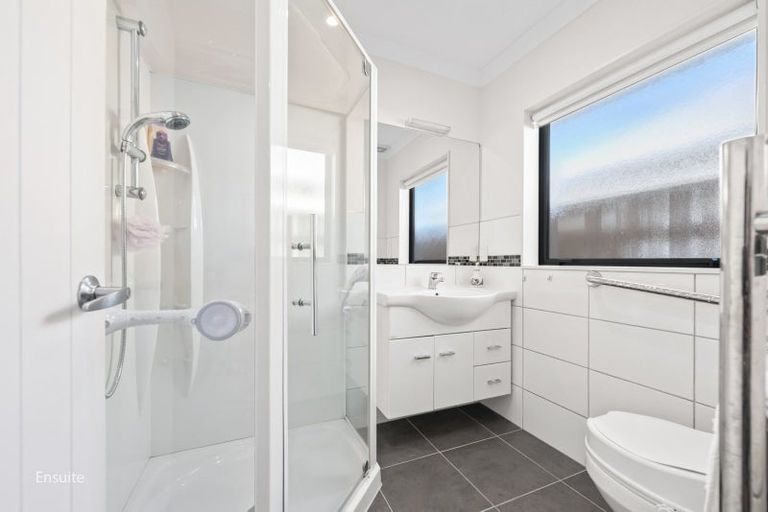 Photo of property in 51a Waiwhetu Road, Waiwhetu, Lower Hutt, 5010