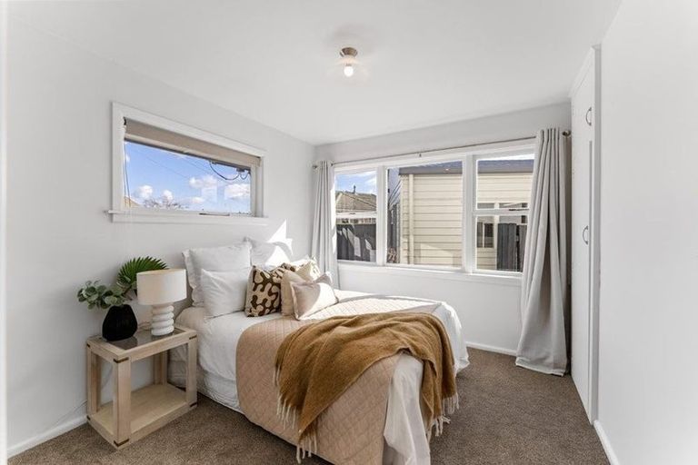 Photo of property in 100 Teesdale Street, Burnside, Christchurch, 8053