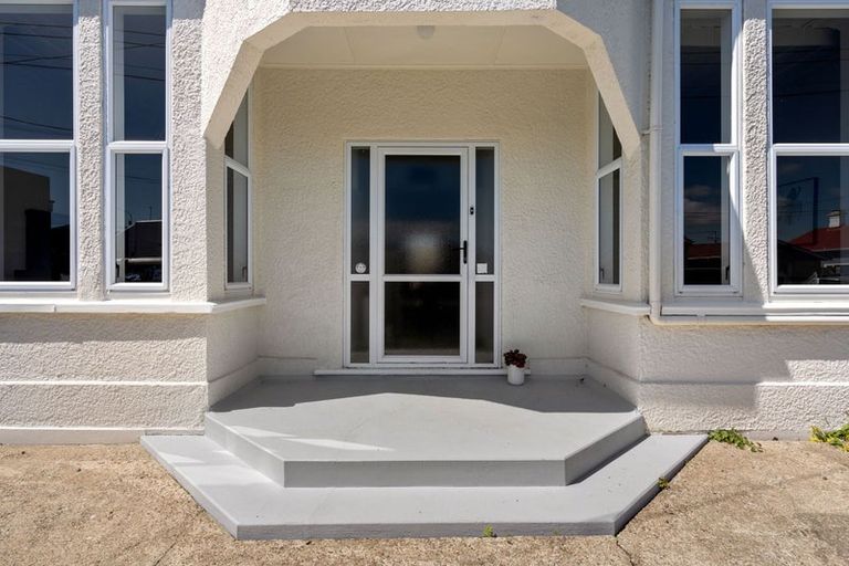 Photo of property in 5 Young Street, Saint Kilda, Dunedin, 9012