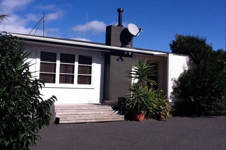 Photo of property in 34 Sturdee Road, Manurewa, Auckland, 2102