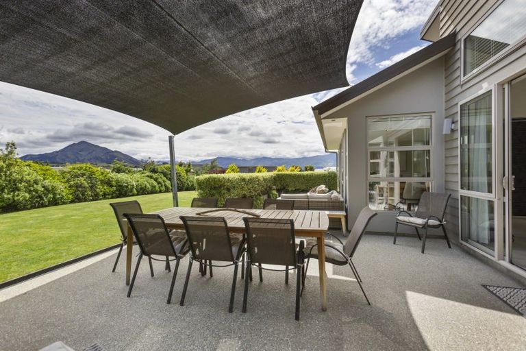 Photo of property in 26 Hardie Place, Albert Town, Wanaka, 9305