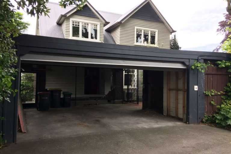 Photo of property in 37 Holmwood Road, Merivale, Christchurch, 8014