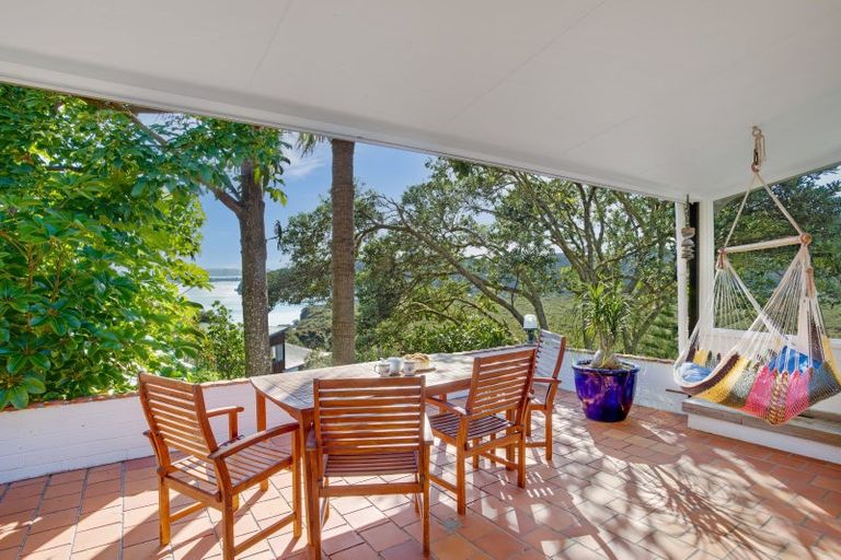 Photo of property in 35 Causeway Road, Haruru, 0204