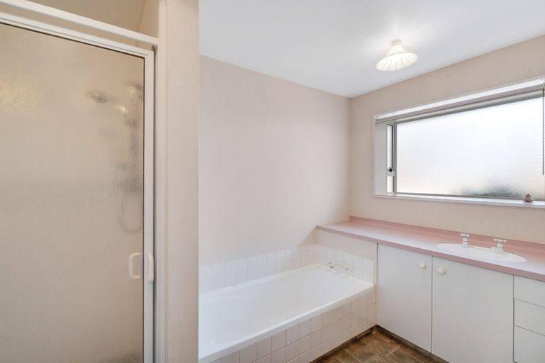 Photo of property in 12 Chartwell Close, Rangiora, 7400