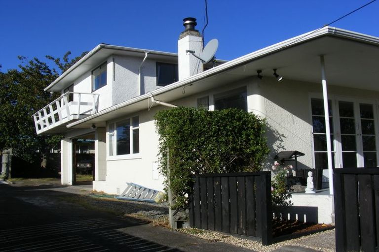 Photo of property in 2/14 Tamatea Road, Taupo, 3330