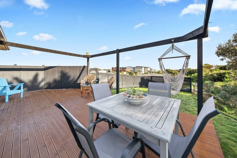 Photo of property in 276 Peka Peka Road, Peka Peka, Waikanae, 5391