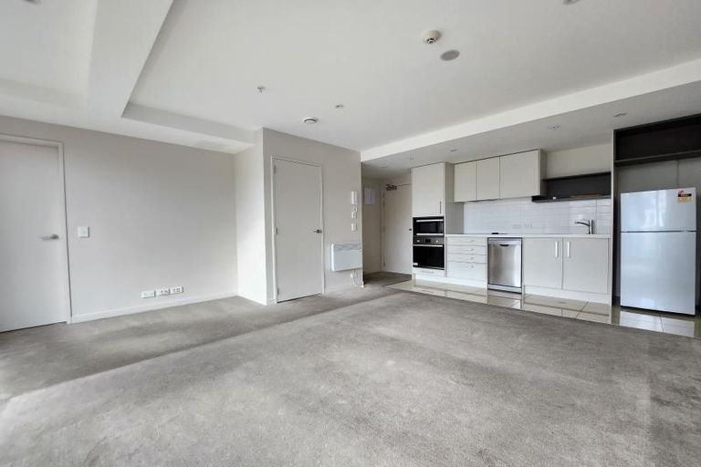 Photo of property in Nouvo Apartments, 3f/21 Rugby Street, Mount Cook, Wellington, 6021