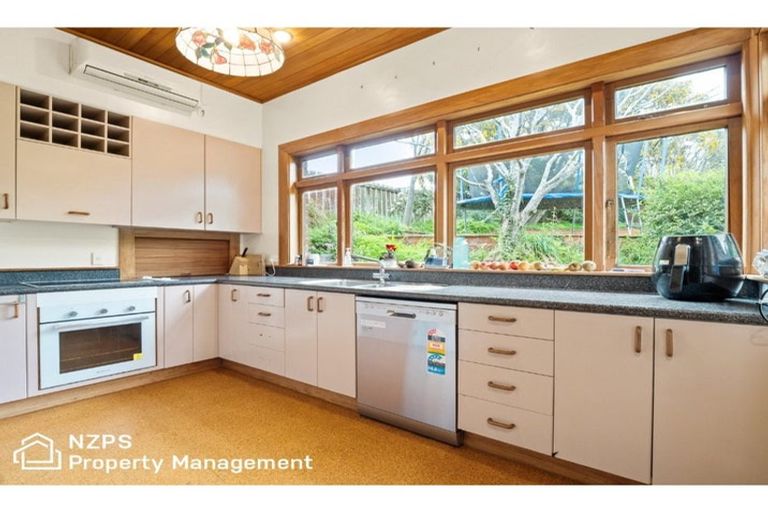 Photo of property in 30 Sunbury Street, Andersons Bay, Dunedin, 9013