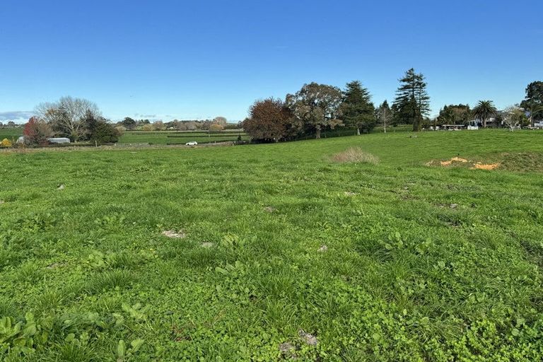 Photo of property in 2070 Kakaramea Road, Ngahinapouri, Hamilton, 3290