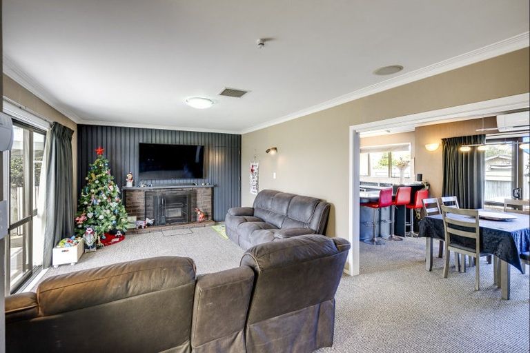 Photo of property in 13 Shearer Place, Pirimai, Napier, 4112