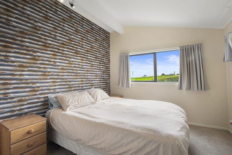 Photo of property in 290 Ostrich Road, Patumahoe, Pukekohe, 2679