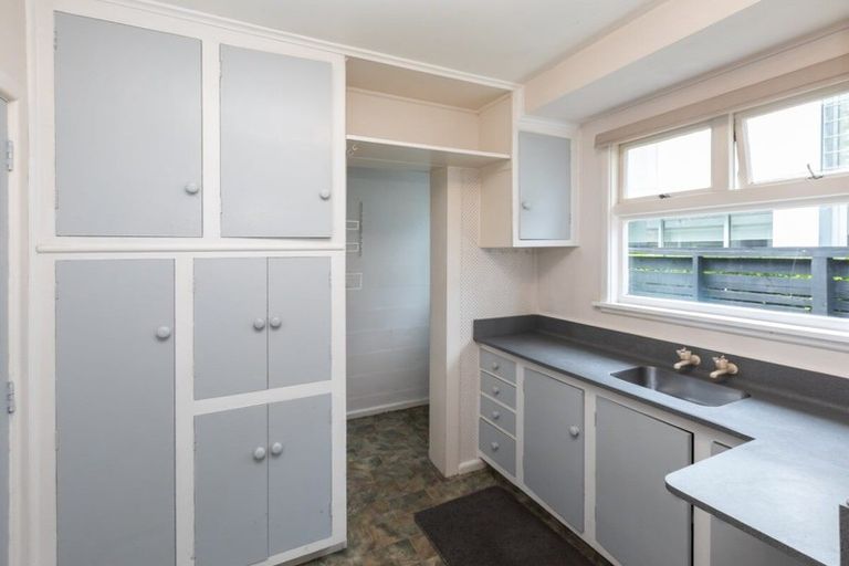 Photo of property in 98 Bealey Avenue, Christchurch Central, Christchurch, 8013