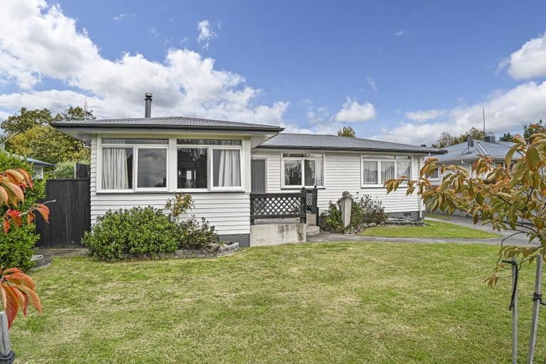 Photo of property in 44 Upham Street, Havelock North, 4130