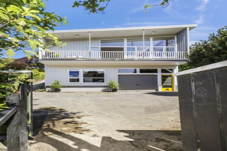 Photo of property in 62 Spencer Street, Crofton Downs, Wellington, 6035