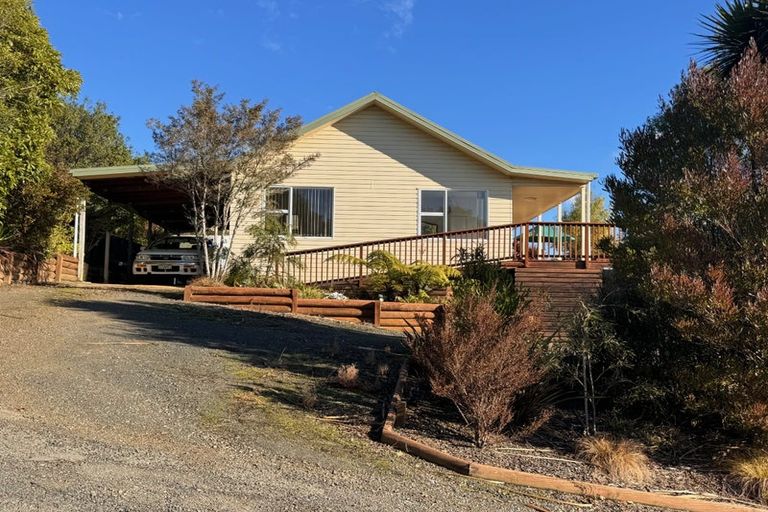 Photo of property in 4 Collins Place, Picton, 7220