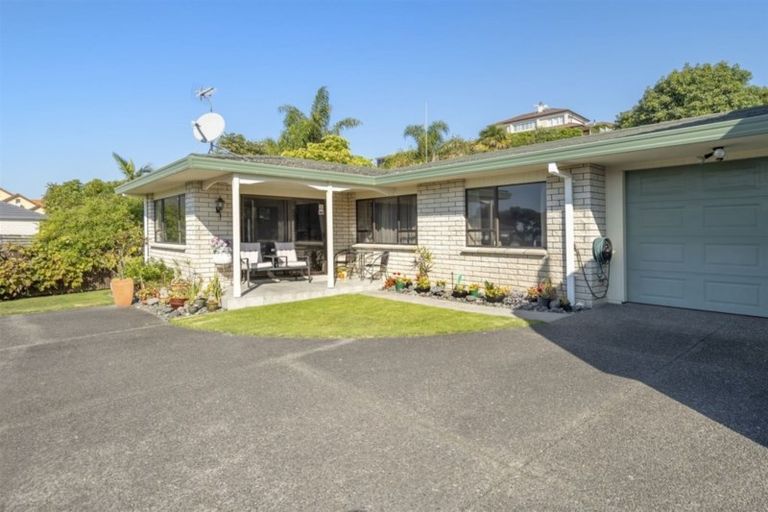 Photo of property in 81b Beach Road, Otumoetai, Tauranga, 3110