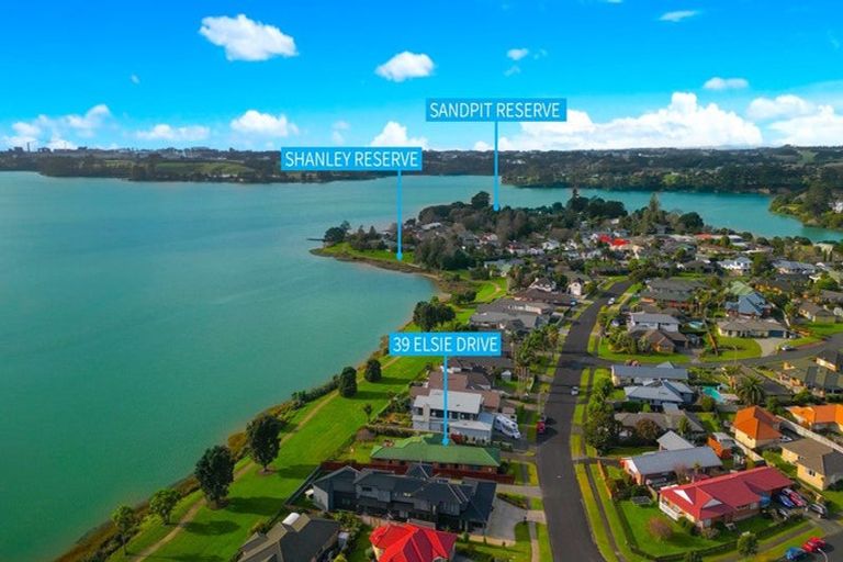 Photo of property in 39 Elsie Drive, Waiuku, 2123
