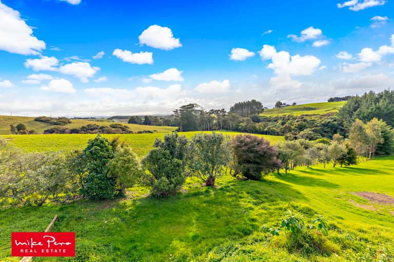 Photo of property in 532 Redoubt Road, Totara Park, Auckland, 2019