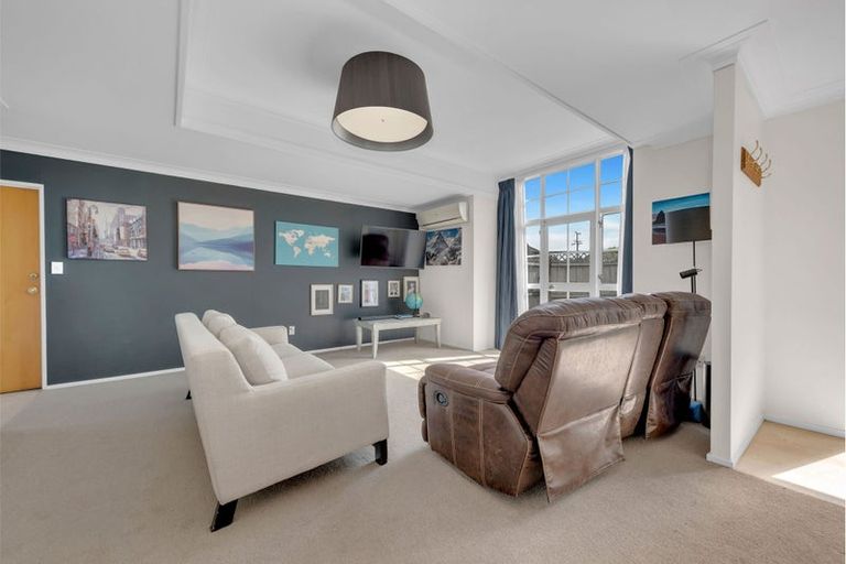 Photo of property in 4/2 Tampin Road, Hillpark, Auckland, 2102