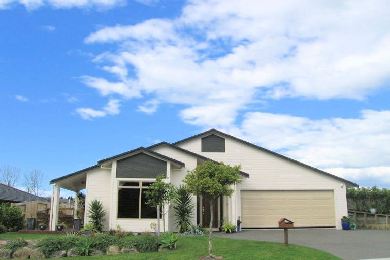 Photo of property in 44 Honeysuckle Lane, Ohauiti, Tauranga, 3112