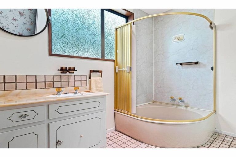 Photo of property in 156 Pages Road, Wainoni, Christchurch, 8061