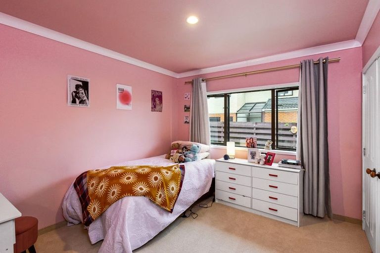 Photo of property in 94 Kapanui Road, Waikanae, 5036