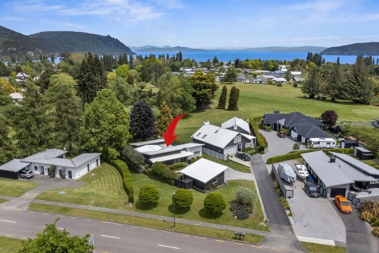 Photo of property in 47 Lisland Drive, Kinloch, Taupo, 3377