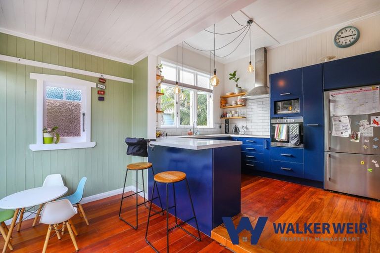 Photo of property in 6 Powell Street, Avondale, Auckland, 1026