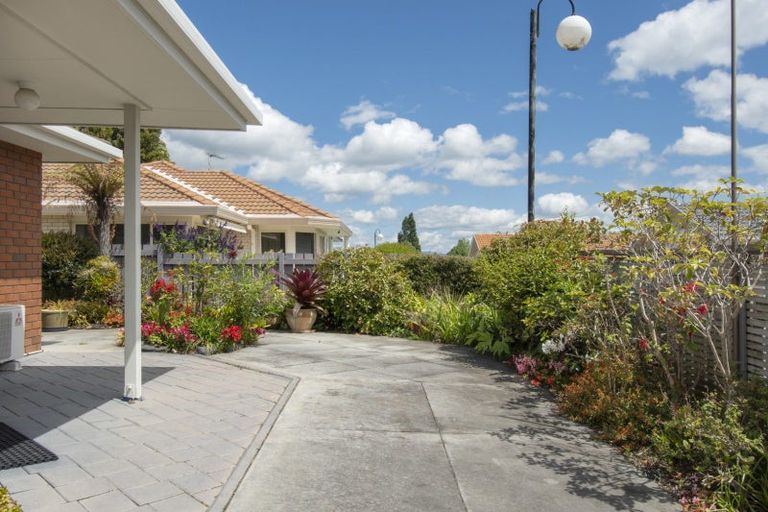Photo of property in 490b Otumoetai Road, Otumoetai, Tauranga, 3110